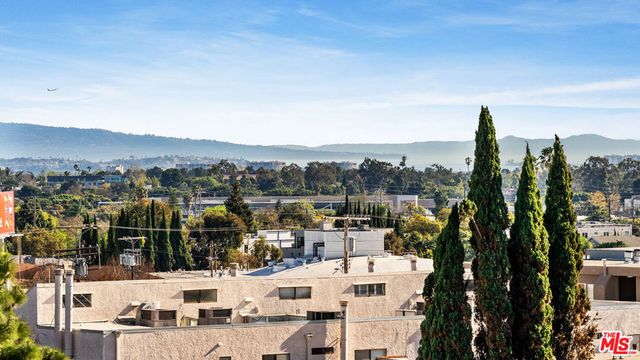 12026 Rhode Island Avenue PH1, Los Angeles, CA 90025