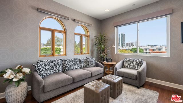 12026 Rhode Island Avenue PH1, Los Angeles, CA 90025