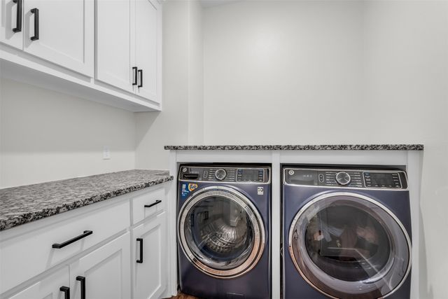 1028 W Day Street, Denison, TX 75020