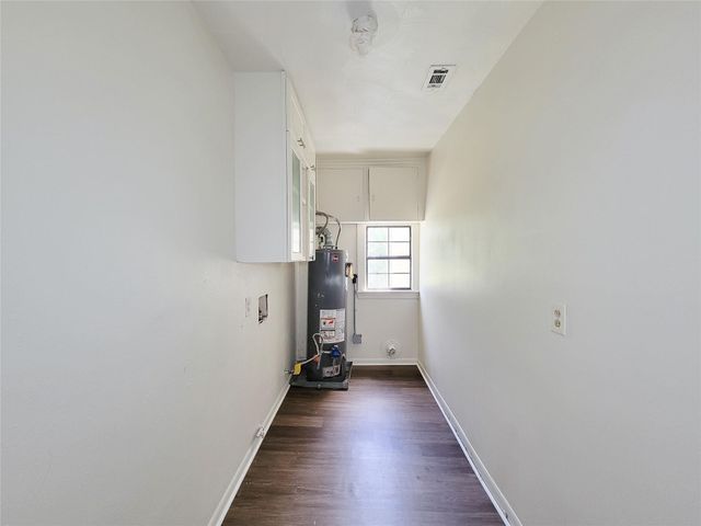 213 Miriam, Baytown, TX 77520