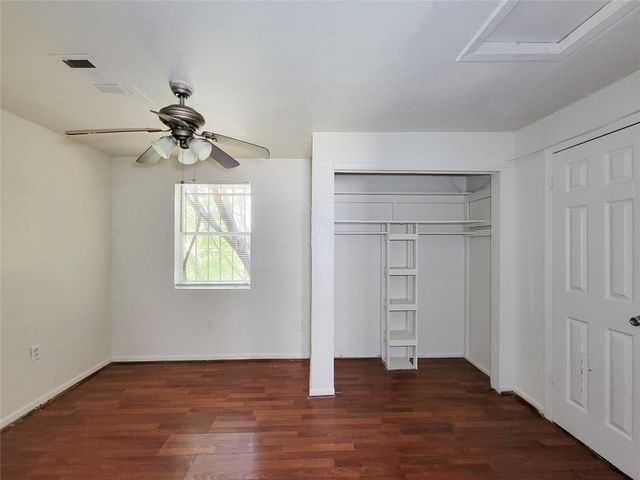 213 Miriam, Baytown, TX 77520