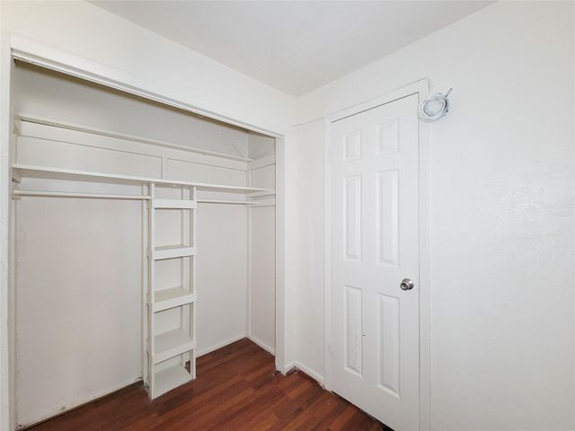 213 Miriam, Baytown, TX 77520