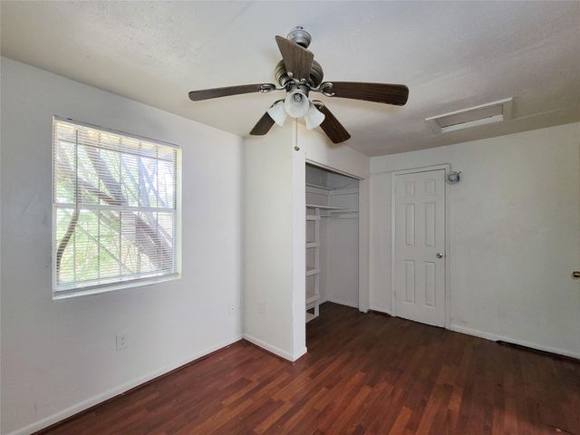 213 Miriam, Baytown, TX 77520