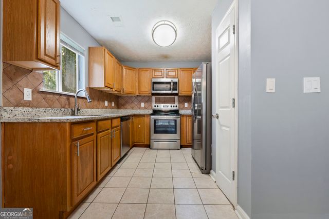 465 Cedar Court, Riverdale, GA 30274