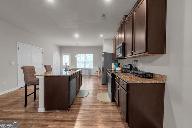 6117 Oakley Road, Union City, GA 30291