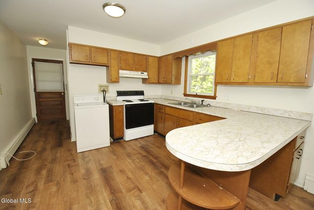13 Fay Street, Albany, NY 12203