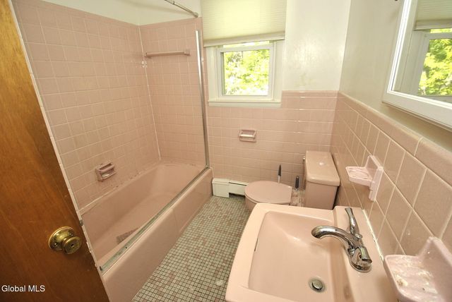 13 Fay Street, Albany, NY 12203