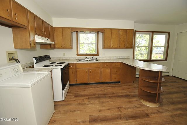 13 Fay Street, Albany, NY 12203