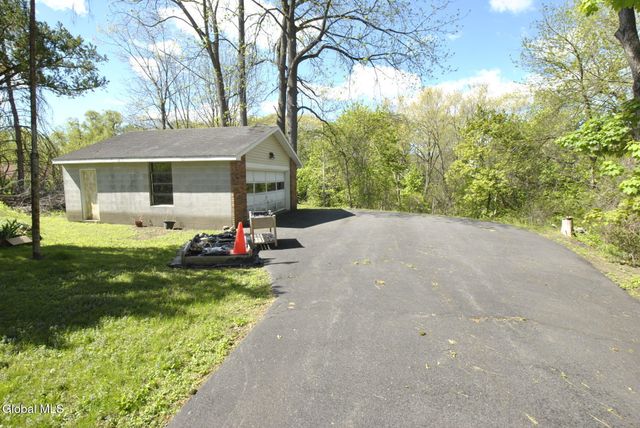 13 Fay Street, Albany, NY 12203