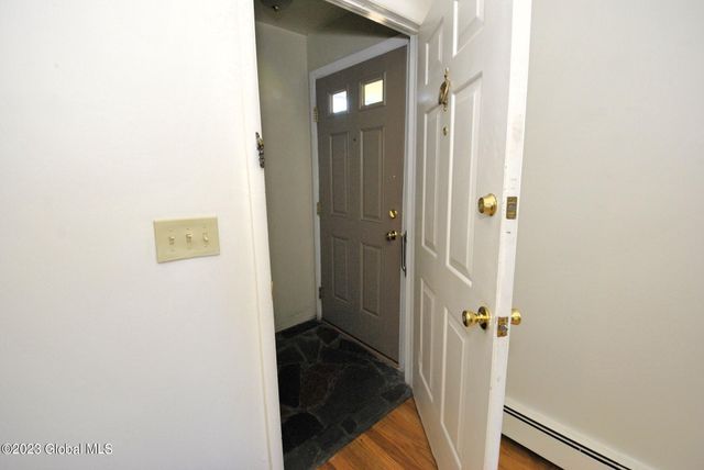 13 Fay Street, Albany, NY 12203