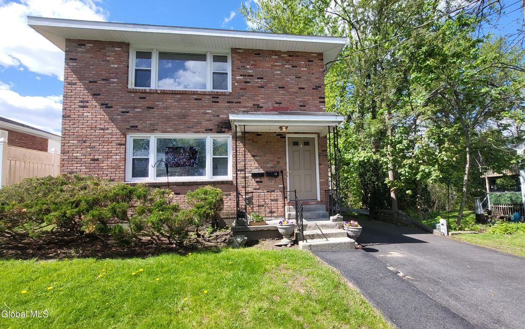 13 Fay Street, Albany, NY 12203
