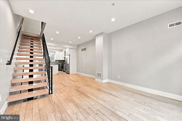 1730 INGERSOLL ST, Philadelphia, PA 19121