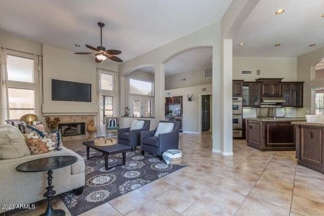 6101 E Campo Bello Drive, Scottsdale, AZ 85254