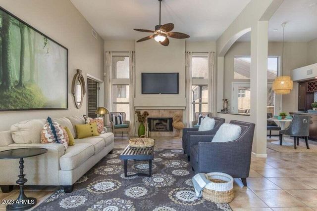 6101 E Campo Bello Drive, Scottsdale, AZ 85254
