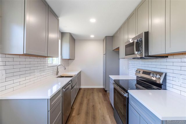 7230 W Yale Avenue, Denver, CO 80227