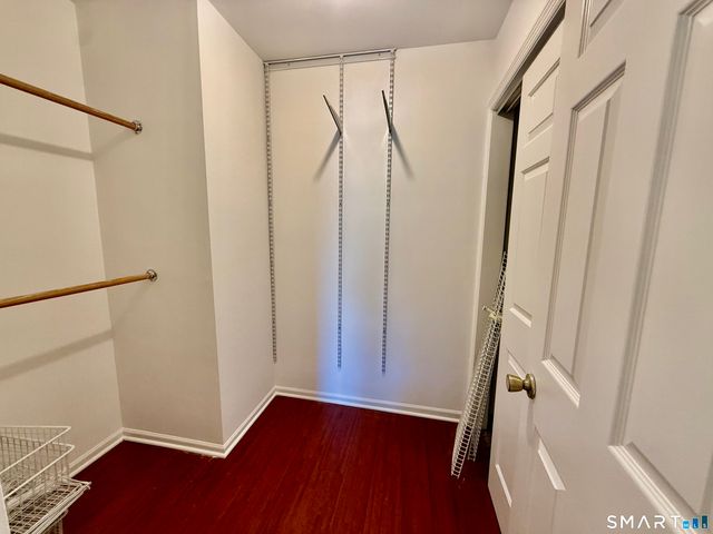 1 Valley Road 205, Stamford, CT 06902