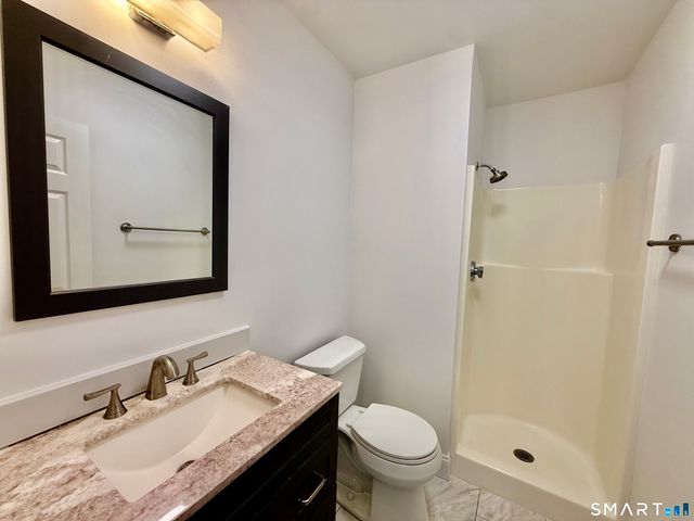 1 Valley Road 205, Stamford, CT 06902