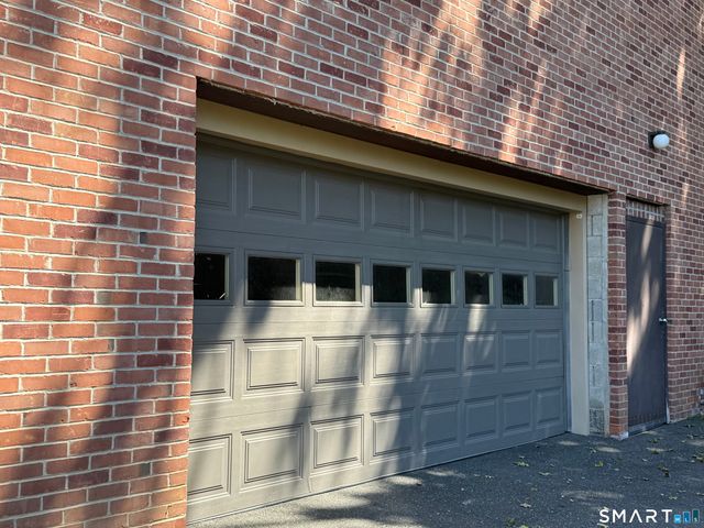 1 Valley Road 205, Stamford, CT 06902
