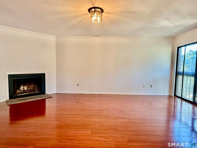 1 Valley Road 205, Stamford, CT 06902