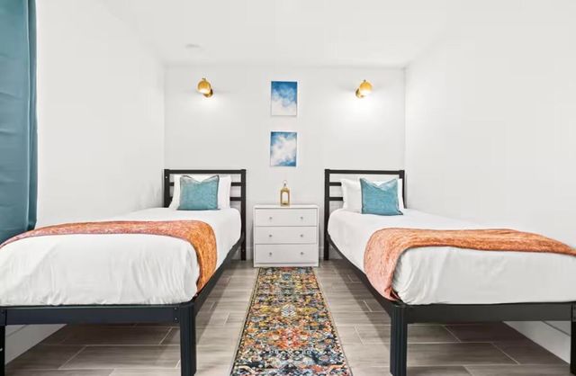 565 Lilac Court, West Palm Beach, FL 33407