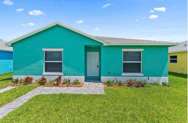 565 Lilac Court, West Palm Beach, FL 33407