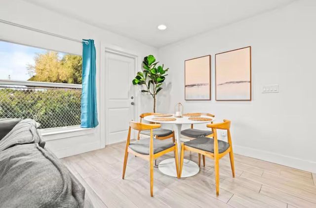 565 Lilac Court, West Palm Beach, FL 33407