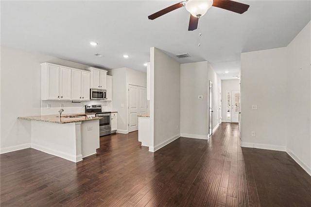 10139 Benton Woods Drive, Covington, GA 30014