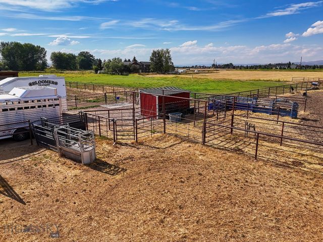 4752 Eden Road, Bozeman, MT 59718