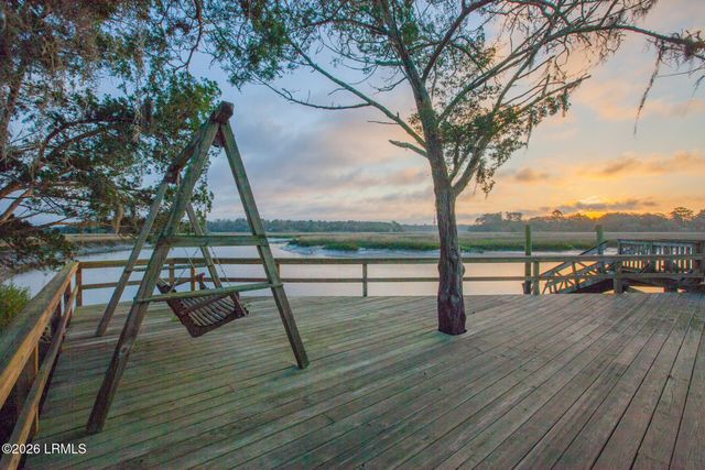 24 Blake Lane, Seabrook, SC 29940