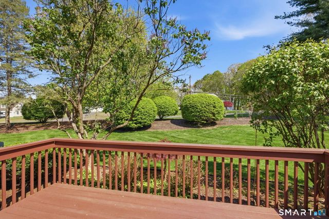15 Thistle Way B, East Windsor, CT 06016