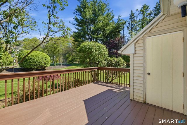 15 Thistle Way B, East Windsor, CT 06016