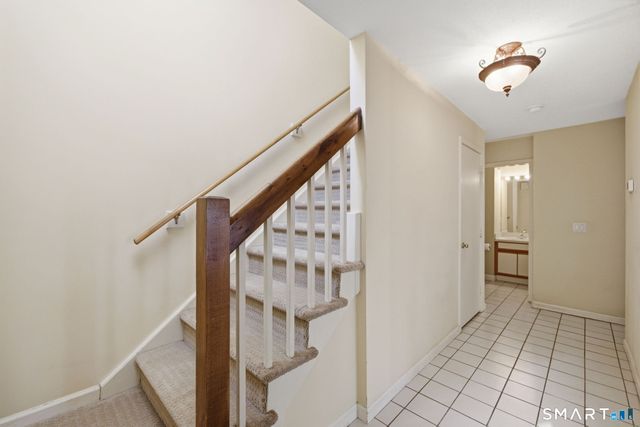 15 Thistle Way B, East Windsor, CT 06016