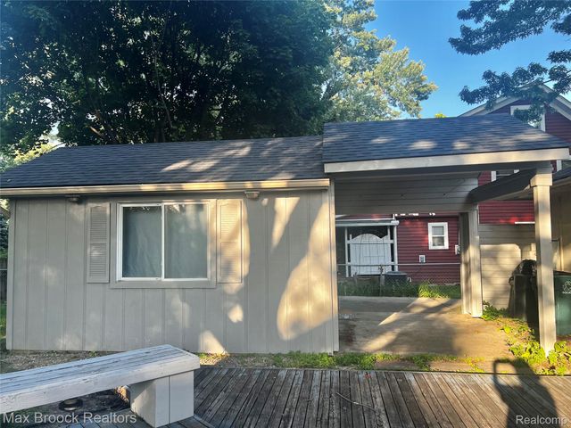 2103 Virginia Drive, Troy, MI 48083