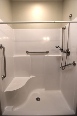 1427 34th Avenue SW 204, Altoona, IA 50009