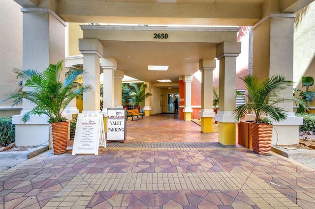 2650 Lake Shore Drive 1005, Riviera Beach, FL 33404