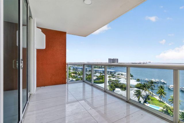 2650 Lake Shore Drive 1005, Riviera Beach, FL 33404