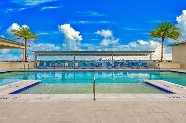 2650 Lake Shore Drive 1005, Riviera Beach, FL 33404