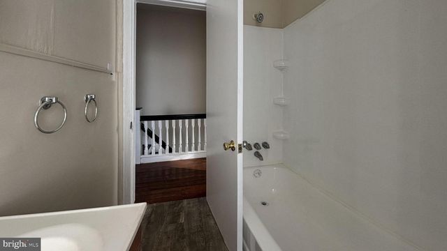 5471 DELANCEY ST, Philadelphia, PA 19143