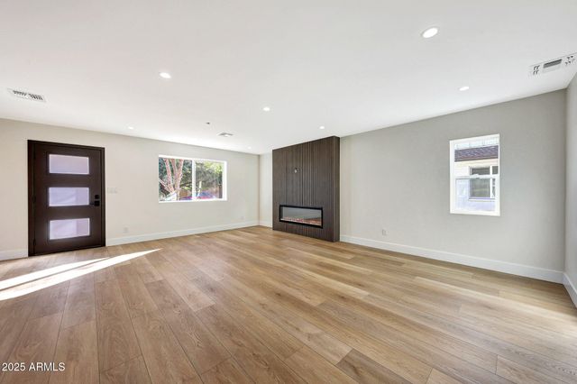 3526 N 85TH Street, Scottsdale, AZ 85251