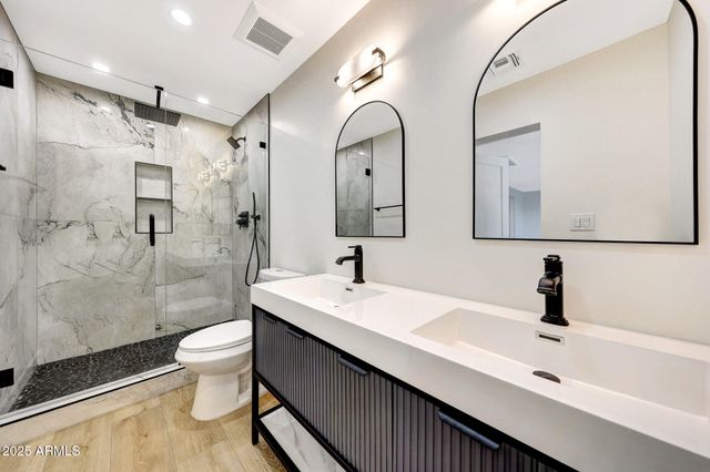 3526 N 85TH Street, Scottsdale, AZ 85251