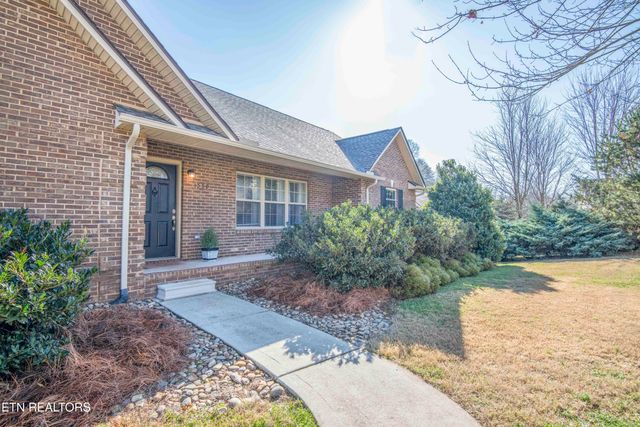 1559 Crestridge Drive, Maryville, TN 37804