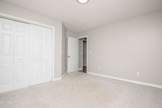 1559 Crestridge Drive, Maryville, TN 37804