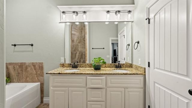 4800 Stelens Court, Norman, OK 73071