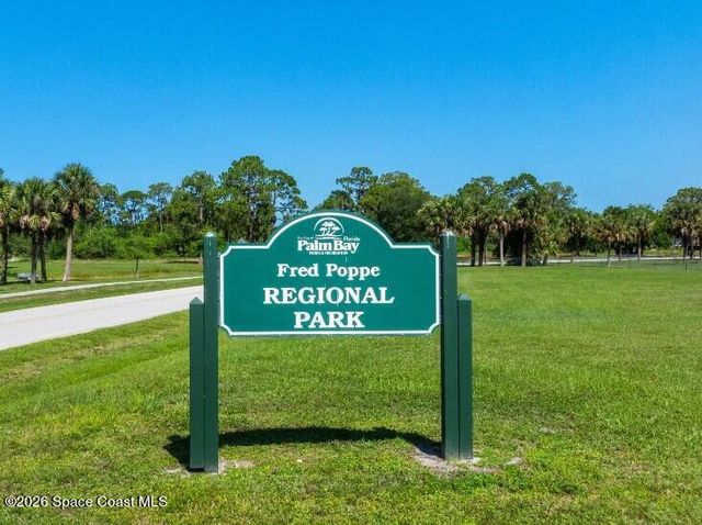 5124 Madras Drive NW, Palm Bay, FL 32907