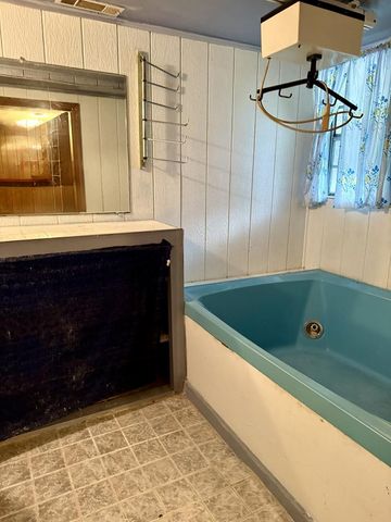 808 Monroe, Dothan, AL 36303