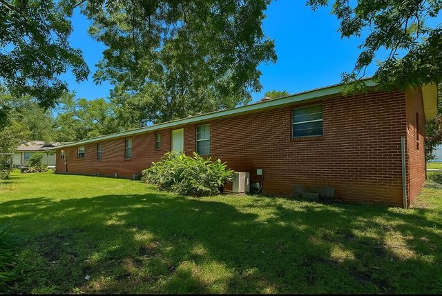 808 Monroe, Dothan, AL 36303