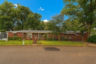 808 Monroe, Dothan, AL 36303