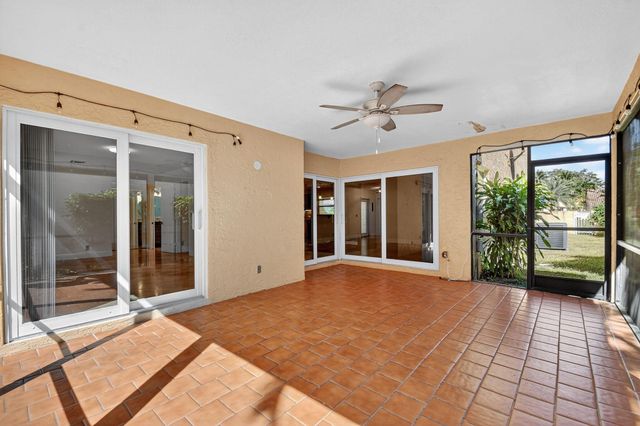1620 NW 22nd Avenue, Delray Beach, FL 33445