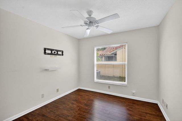 1620 NW 22nd Avenue, Delray Beach, FL 33445