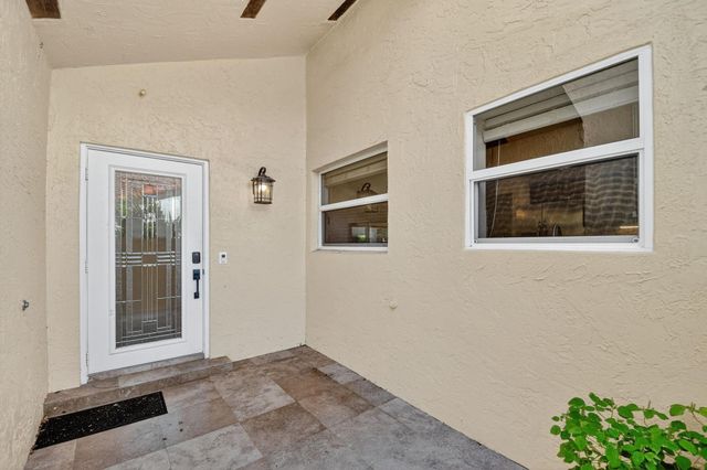 1620 NW 22nd Avenue, Delray Beach, FL 33445